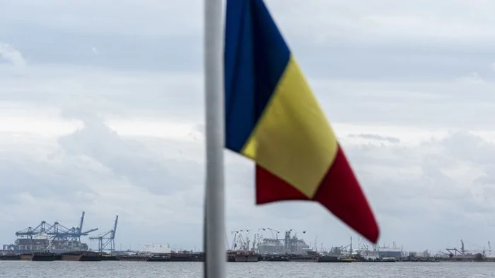 В Черном море Румыния разыскивает экипаж затонувшего судна