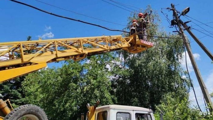 Укрэнерго увеличило продолжительность отключений света