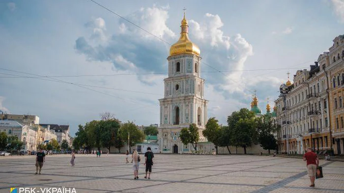 Максимум +26 градусов днем. Синоптики дали прогноз на завтра в Украин