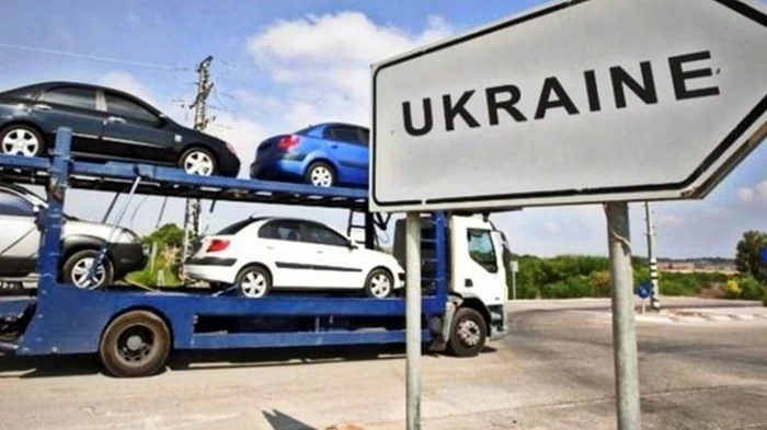 С начала года в Украину ввезли легковые автомобили почти на $3 млрд