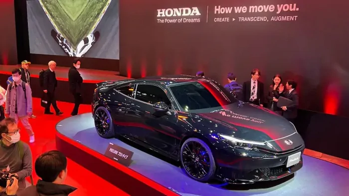 Доступный спорткар: Honda возродила культовую модель (фото)